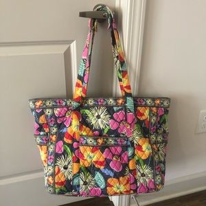 Vera Bradley Jazzy Blooms Get Carried Away Tote